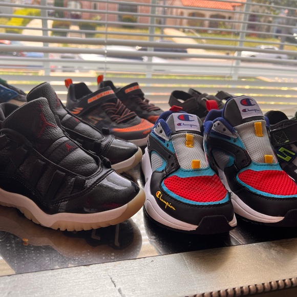 Toddler Boy shoes 11 and 12 Low Top Jordan 11, Nike airmax - Picture 2 of 13